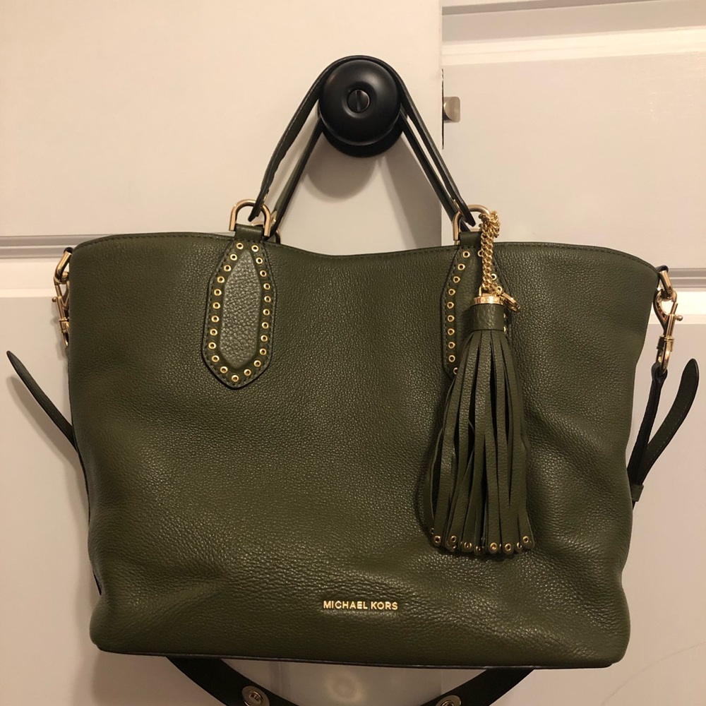 Michael Kors Leather Shoulder bag
